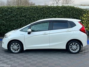 Honda Fit L-PACKAGE 1.5 HYBRID // SERVICE HISTORY - Image 3