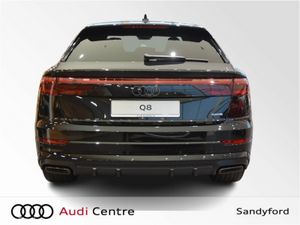 Audi Q8 SUV 60 TFSIE Q COMP 490PS - Image 4