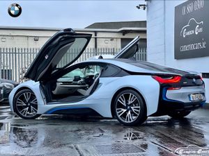 BMW i8 CARBON CORE SUPERCAR FINANCE ME - Image 2