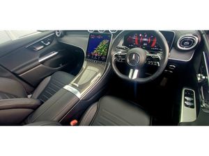 Mercedes-Benz GLC 300de AMG PREMIUM PLUS 4MATIC - Image 4