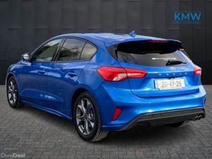 Ford Focus ST-Line 1.5 TDCI 120BHP... Camera - Image 4