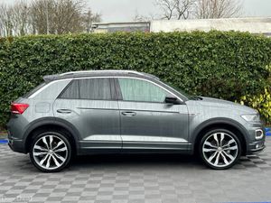 Volkswagen T-Roc R-LINE 2.0 TDI // FULL SERVICE HI - Image 2