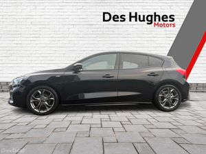 Ford Focus 2021 St-Line 1.5 TD - Image 4