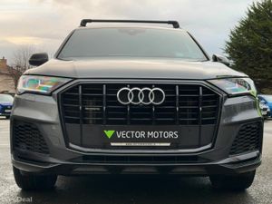 Audi Q7 55 TFSIe S-LINE PHEV FACTORY ELECTRIC TOW - Image 3