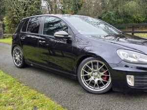 2010 Volkswagon Golf GTI - Image 4