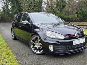 2010 Volkswagon Golf GTI - Image 2