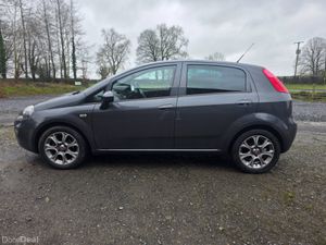 Fiat Punto 1.2 petrol ( NCT and TAX ) - Image 4