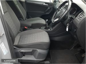 Volkswagen Tiguan **1 OWNER**FULL SERVICE HISTORY* - Image 4