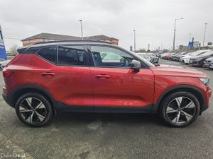 VOLVO XC40 1.5 T4 R-DESIGN RECHARGE AUTO PHEV - Image 4