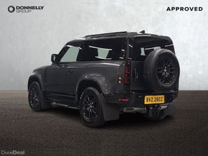 Land Rover Defender Diesel Estate X-Dynamic HSE - Image 3