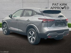 Nissan Qashqai Hatchback N-Connecta - Image 2