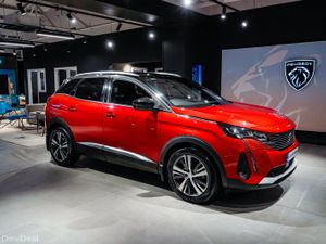 2023 Peugeot 3008 Allure 1.5 BlueHDi 130bhp Auto - Image 2