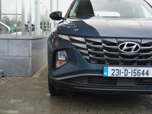 Hyundai Tucson 2WD Exectuive  HEV Auto - Image 3