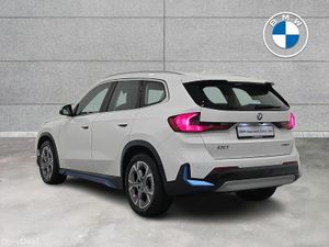 BMW iX1 xDrive30 xLine - Image 3