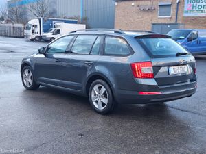 Skoda Octavia ACTIVE  1.6 TDI AUTOMATIC - Image 3