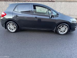 Toyota Auris 2011 sport d4d 085 2697260 - Image 2