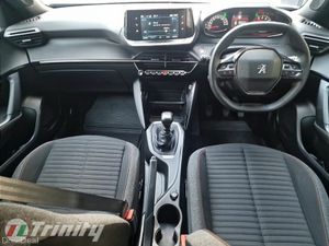 Peugeot 2008 ** FULL DEALER SERVICE HISTORY ** TRI - Image 2