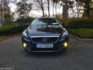 141 VOLVO V40 CC Automatic Warranty New NCT Clean - Image 2