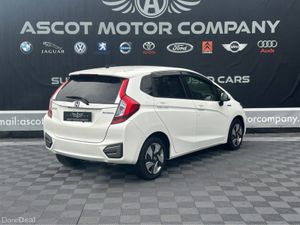 Honda Fit Hybrid - Image 4