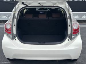 Toyota Aqua Automatic - Image 3