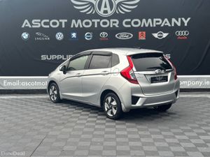 Honda Fit Hybrid - Image 3