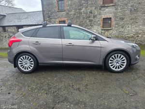 Ford Focus 1 litre petrol - Image 3