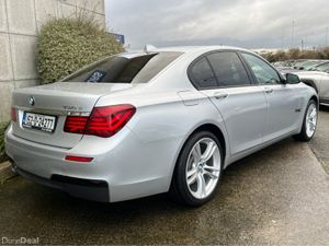 BMW 7-Series 730D M-SPORT EXCLUSIVE AUTOMATIC 3.0 - Image 3