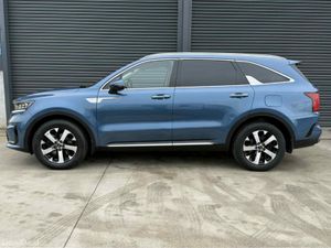 Kia Sorento K4 DIESEL 5DR AUTO - Image 4