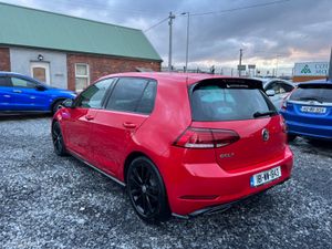Volkswagen Golf R-Line - Image 3