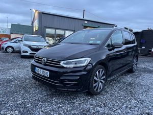Volkswagen Touran R Line - Image 2