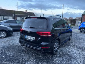 Volkswagen Touran R Line - Image 4