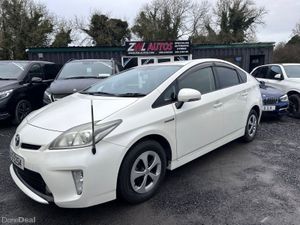 141 Toyota Prius Half Leather - Image 3