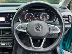 Volkswagen T-Cross R-LINE 1.6 TDI // APPLE CARPLAY - Image 4