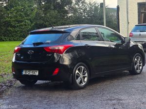 2016 Hyundai i30 1.4 Petrol Deluxe - Image 4