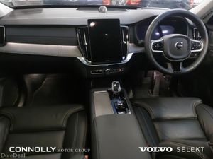 Volvo XC90 Ultra T8 PHEV €693pm - Image 3
