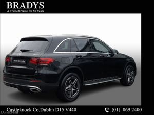 Mercedes-Benz GLC 300e 4Matic AMG--Panoramic Sunro - Image 3