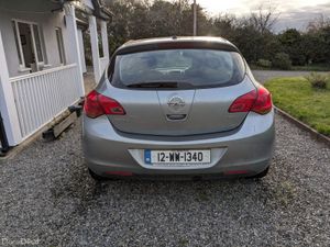 Lovely Opel Astra 2012 TAXED & TESTED - Image 3
