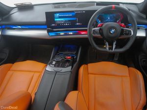 BMW M5 Touring - Image 4