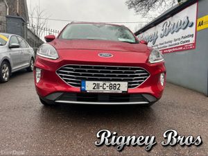 Ford Kuga TITANIUM 1.5 TD 120 S6.2 M6 F 4DR - Image 2