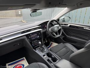 Volkswagen Arteon LOW MILES ESTATE ELEGANCE MODEL - Image 4