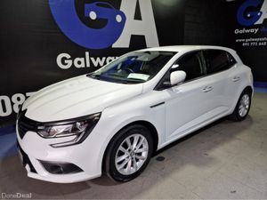 Renault Megane LOW MILEAGE-1.2 DYNAMIQUE-HIGH SPEC - Image 3