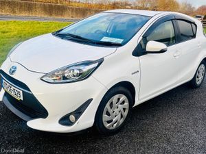 Toyota Aqua 2017 Automatic HYBRID - Image 3