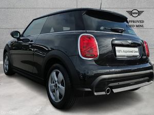 Mini Cooper 3-Door Cooper Classic - Image 2