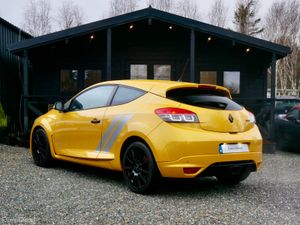 2015 Renault Megane RS 275 Trophy - Image 4