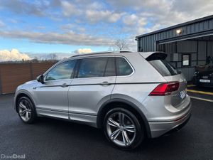 Volkswagen Tiguan 192 R-Line Pan Roof - Image 4