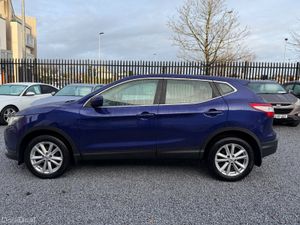 2015 (152) Nissan Qashqai 1.5 DCI SV - Image 4