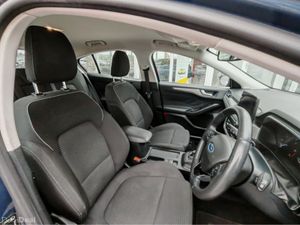 FORD FOCUS TITANIUM TDCI - Image 4