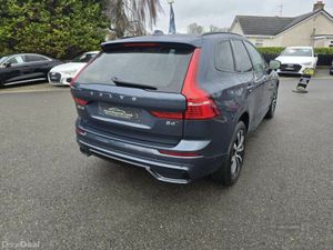 Volvo XC60 Plus DARK - Image 4