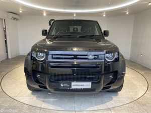 Land Rover Defender 2022 - Image 2