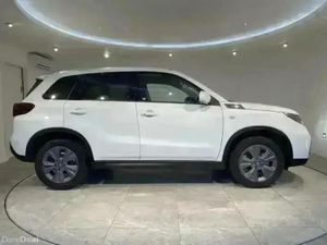 Suzuki Vitara 1.4 Boosterjet Mild Hybrid Motion 5d - Image 4